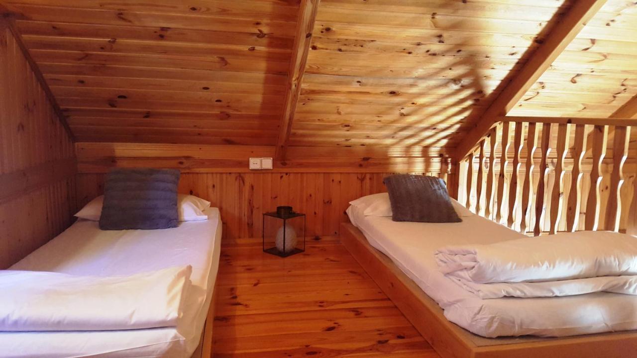 Aiguestortes Camping Resort Esterri d'Àneu Extérieur photo